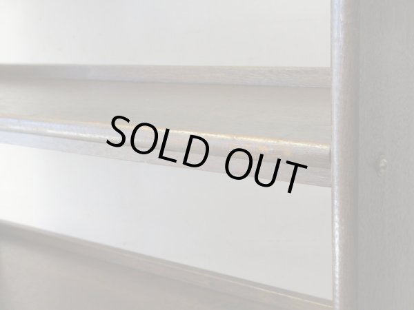 画像10: アンティーク ラワン無垢材の本棚 茶