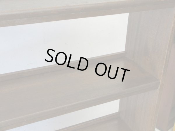 画像11: アンティーク ラワン無垢材の本棚 茶