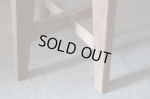 画像9: アンティーク 木味良い丸椅子 スツール (2)