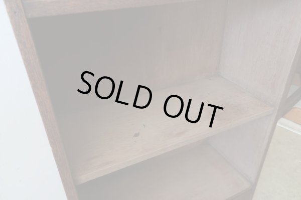 画像7: アンティーク ラワン材の収納棚