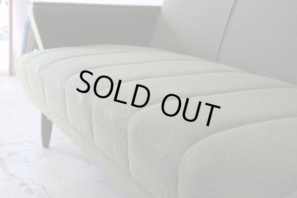 画像6: ヴィンテージ グリーンの三人掛けソファ 3P