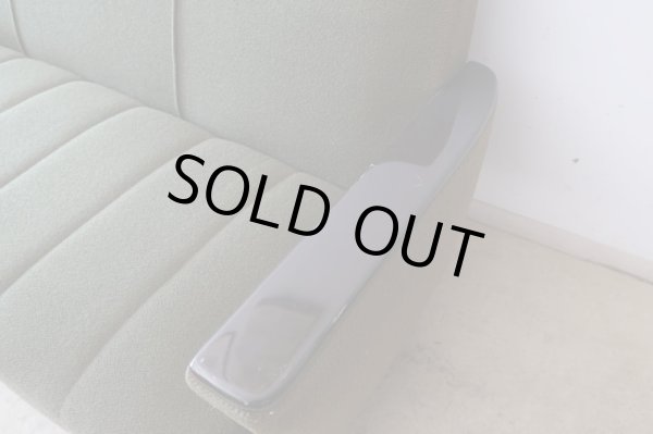 画像8: ヴィンテージ グリーンの三人掛けソファ 3P