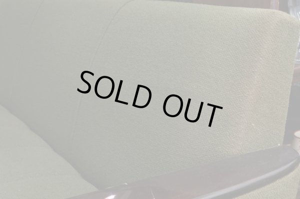 画像13: ヴィンテージ グリーンの三人掛けソファ 3P