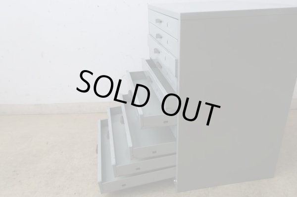 画像6: ヴィンテージ スチール製書類棚 A4小引出し