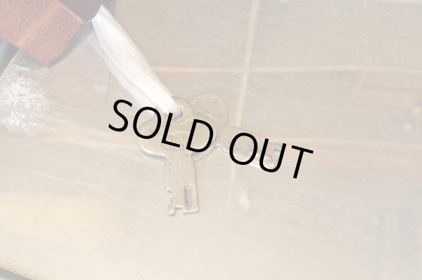 画像17: ヴィンテージ 大型 アルミトランク 鍵付き "kowa"