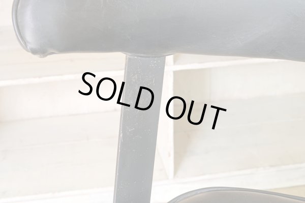 画像11: オールドマルニ 孔雀マーク メタルフレームのデスクチェア