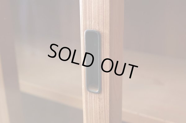 画像9: アンティーク 　木味良い ガラス戸棚 食器棚