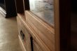 画像13: アンティーク 　木味良い ガラス戸棚 食器棚