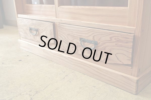 画像10: アンティーク 　木味良い ガラス戸棚 食器棚