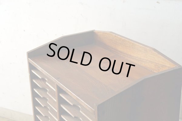 画像7: アンティーク 　木味良い 引き出し付きカルテケース 書類棚