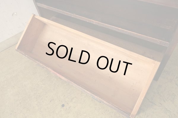 画像15: アンティーク 引き出し付き本棚 飾り棚