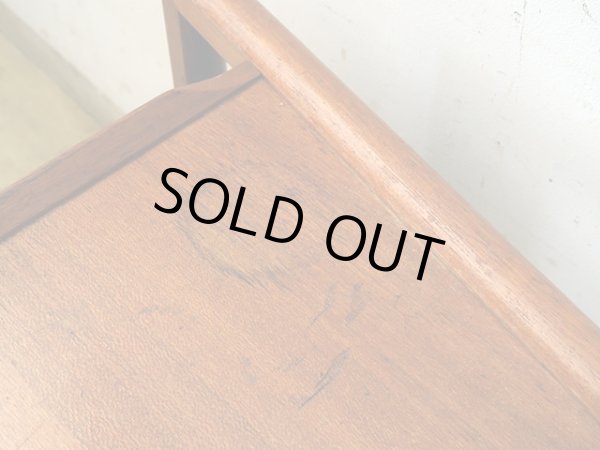 画像8: ヴィンテージ BrownSaltman社製 マガジンラック付きテーブル wedge table