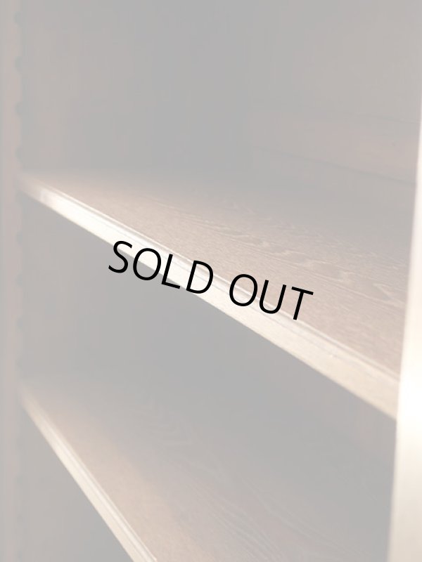 画像6: アンティーク 　桜材のガラス本箱 キャビネット