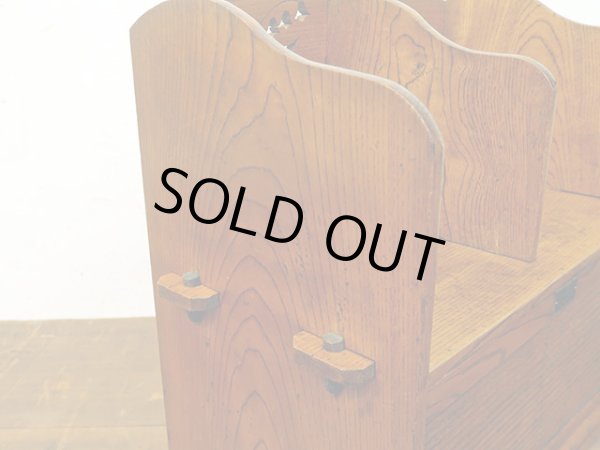 画像9: アンティーク 　蛇腹扉付き くさび式の本立て