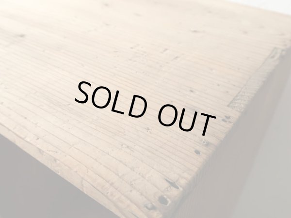 画像9: アンティーク 　乾いた木肌のマス棚