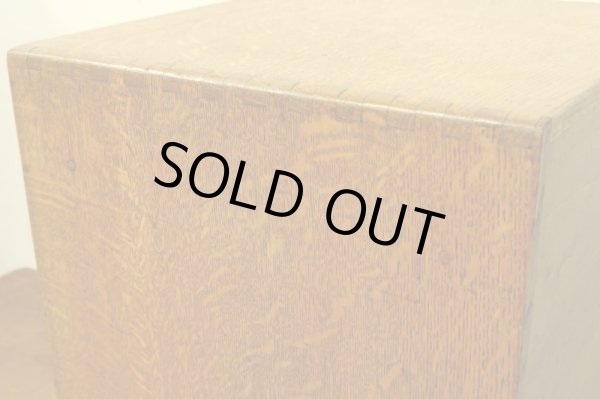 画像10: アンティーク 　楢無垢材 蛇腹扉の収納箱