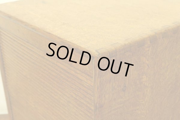 画像11: アンティーク 　楢無垢材 蛇腹扉の収納箱