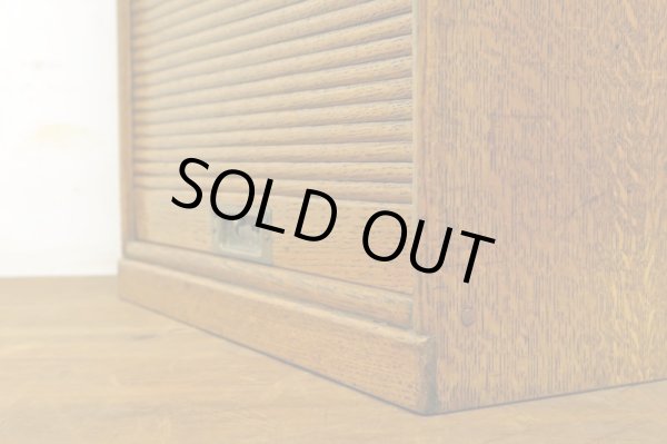 画像16: アンティーク 　楢無垢材 蛇腹扉の収納箱