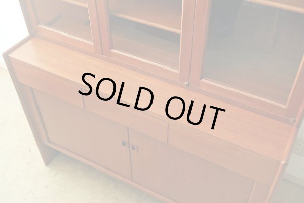 画像6: ヴィンテージ チーク材 キャビネット 　食器棚 北欧デザイン