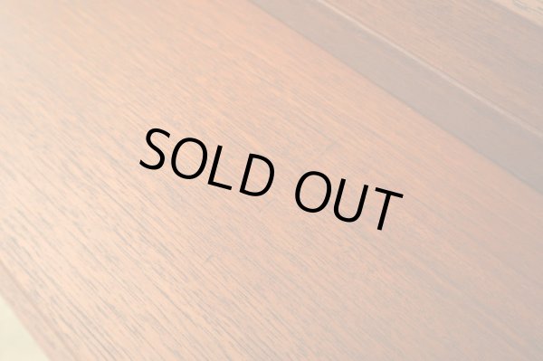 画像16: ヴィンテージ チーク材 キャビネット 　食器棚 北欧デザイン