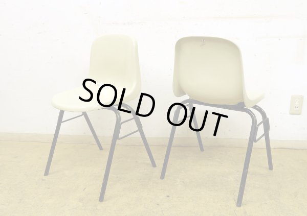 画像2: コトブキ スタッキングチェア アイボリー A
